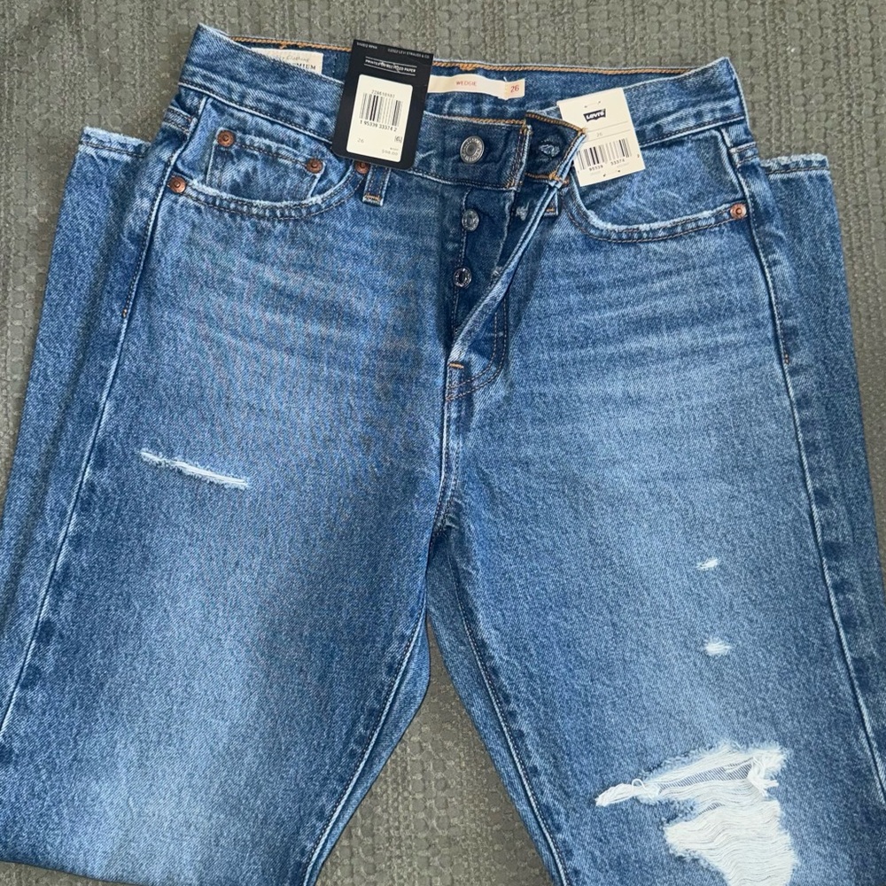 Levi's Woman’s Denim Straight Jeans - Faded Blue with Distress